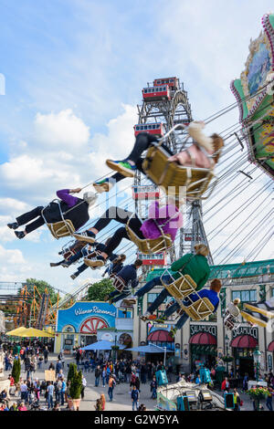 La grande roue dans le Prater et karusell, Autriche, Vienne, Wien Banque D'Images