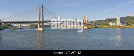 Tillikum crossing bridge panorama Portland (Oregon). Banque D'Images