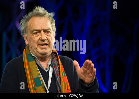 Hay Festival 4 juin 2016. Réalisateur Stephen Frears s'exprimant sur scène à Hay Festival 2016 parle de ce film qu'il a faites au sujet de 'Muhammad Ali Muhammad Ali's Greatest Fight". Crédit : Jeff Morgan/Alamy Live News Banque D'Images