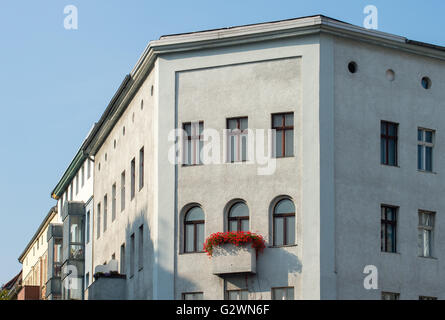 Berlin, Allemagne, façade d'une maison d'angle à Berlin-Moabit Banque D'Images