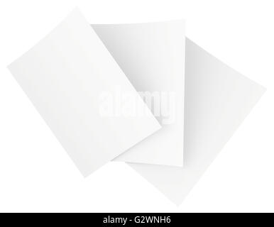 Des feuilles de papier blanc vierge empilés dans l'ordre Banque D'Images
