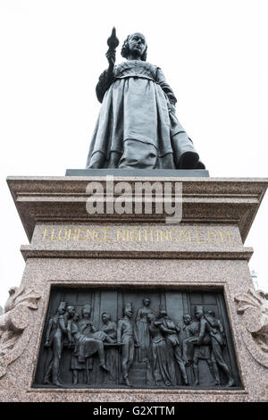 Statue de Florence Nightingale à Waterloo, London, UK Banque D'Images