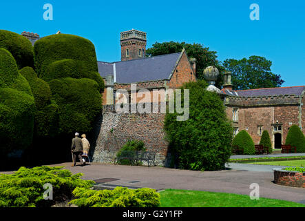 Dans Ayscoughfee topiaire Hall, Spalding, Lincolnshire, Angleterre, Royaume-Uni Banque D'Images