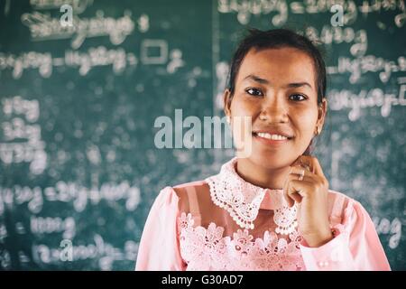 L'école primaire, Pong Teuk, Cambodge, Indochine, Asie du Sud, Asie Banque D'Images