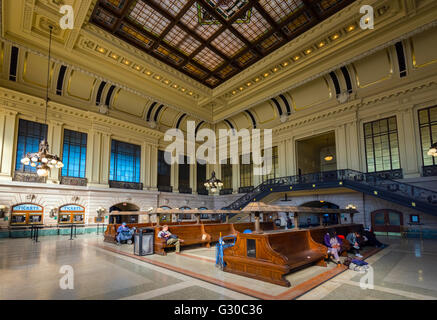 Salle d'attente, gare, Terminal Hoboken Hoboken, New Jersey, États-Unis d'Amérique, Amérique du Nord Banque D'Images