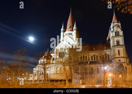 Eglise Saint François d'Assise, pleine lune, Autriche, Wien 02., Wien, Vienne Banque D'Images