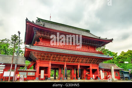 Sangedatsu porte de Temple Zojo-ji à Tokyo Banque D'Images