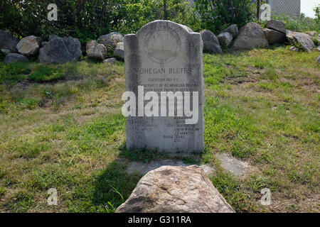 Mohegan Bluffs marqueur sur Block Island, Rhode Island Banque D'Images