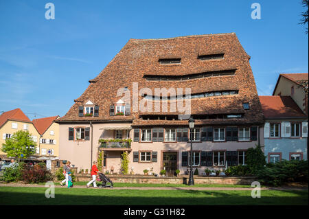 Weissenburg, France, le sel est située dans la vieille-ville Banque D'Images