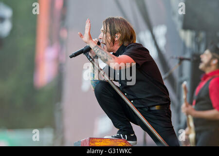 Nuremberg, Allemagne. Le 05 juin, 2016. Benjamin Kowalewicz chanteur du groupe Billy Talent musique effectue sur scène pendant les '2016' Rock im Park festival de musique à Nuremberg, Allemagne 5 juin 2016. Plus de 80 groupes de musique ont performe dat le festival. Photo : Daniel Karmann/dpa dpa : Crédit photo alliance/Alamy Live News Banque D'Images