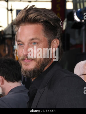 Hollywood, CA, USA. 6 juin, 2016. 06 juin 2016 - Hollywood, Californie - Travis Fimmel. Arrivés pour la premiere de Legendary Pictures et Universal Pictures' ''Warcraft'' tenue à l'IMAX Théâtre chinois de Grauman. Crédit photo : Birdie Thompson/AdMedia Crédit : Birdie Thompson/AdMedia/ZUMA/Alamy Fil Live News Banque D'Images