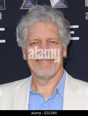 Hollywood, CA, USA. 6 juin, 2016. 06 juin 2016 - Hollywood, Californie - Clancy Brown. Arrivés pour la premiere de Legendary Pictures et Universal Pictures' ''Warcraft'' tenue à l'IMAX Théâtre chinois de Grauman. Crédit photo : Birdie Thompson/AdMedia Crédit : Birdie Thompson/AdMedia/ZUMA/Alamy Fil Live News Banque D'Images