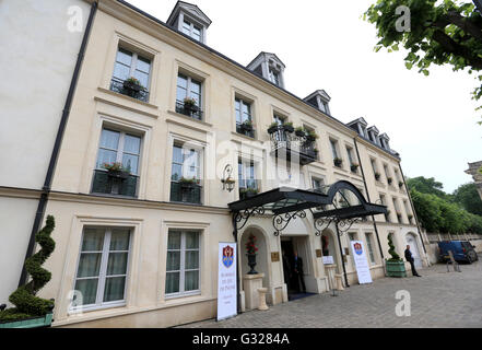 Une vue de l'équipe de l'Angleterre, l'Hôtel Auberge du Jeu de Paume, Chantilly. Banque D'Images