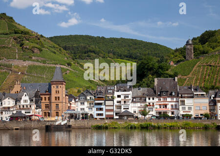 Le paysage urbain de Zell et de la vallée de la Moselle, Moselle, Rhénanie-Palatinat, PublicGround Banque D'Images