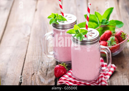 Smoothie aux fraises Banque D'Images