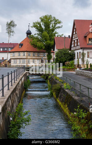 Bad Staffelstein Loffeld, un village de Franconie, Bavière, Allemagne. Banque D'Images