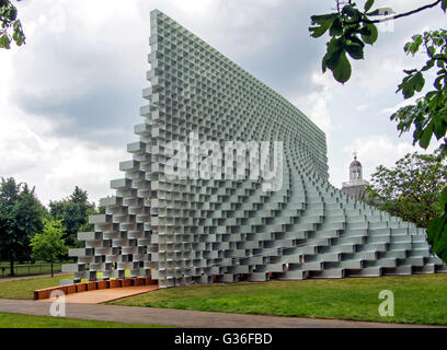 La Serpentine Gallery Pavilion 2016 conçu par Bjarke Â"Inges Ideeâ. Banque D'Images