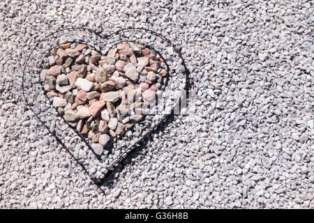 Coeur rempli de pierres Banque D'Images