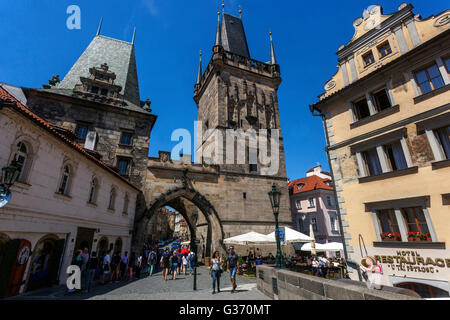 Tour Mostecka Pont Charles Mala Strana, Prague, République tchèque Banque D'Images