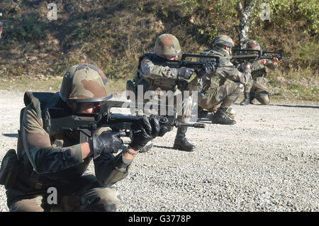 L'Eurocorps, l'army corps multinationaux, patrouille d'infanterie française Banque D'Images