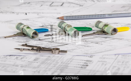 Les plans d'architecte du projet, dessin de construction le coût de construction d'une maison Banque D'Images