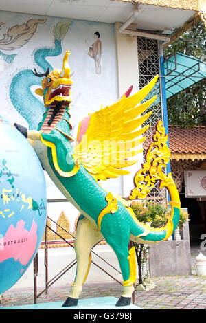 Détails de l'Dhamikarama Temple Birman à Penang, Malaisie Banque D'Images