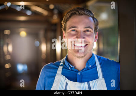 Portrait of smiling chef Banque D'Images