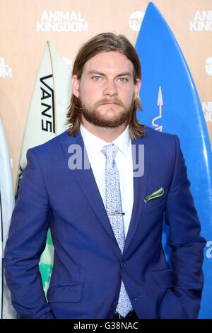 Venice Beach, CA. 8 juin, 2016. Jake Weary au niveau des arrivées pour TNT's Animal Kingdom Series Premiere, la Chambre Rose, Venice Beach, CA, le 8 juin 2016. © Priscille Grant/Everett Collection/Alamy Live News Banque D'Images