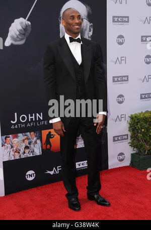 Hollywood, CA, USA. 9 juin, 2016. 09 juin 2016 - Hollywood. Kobe Bryant. Pour des arrivées de l'American Film Institute's 44e Gala Prix Hommage à John Williams a tenu à Kodak Theater. Crédit photo : Birdie Thompson/AdMedia Crédit : Birdie Thompson/AdMedia/ZUMA/Alamy Fil Live News Banque D'Images