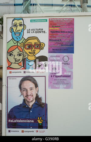 Valence, Espagne. 10 Juin, 2016. Campagne politique affiche représentant l'aile gauche candidate présidentielle Pablo Iglesias Credit : Olaf Speier/Alamy Live News Banque D'Images