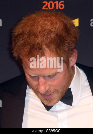 29 avril 2016 - Le Prince Harry assistant à BT Sport Awards au Battersea Evolution de Londres, Royaume-Uni. Banque D'Images