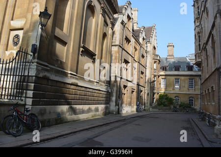 Trinity Lane, Cambridge, avec Trinity Hall sur la gauche, de l'Université de Cambridge, Angleterre Banque D'Images