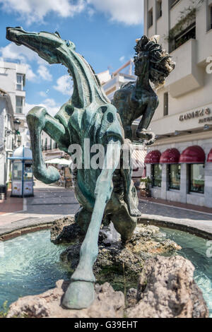 Statue de la belle de la mer dans la vieille ville de Marbella Banque D'Images