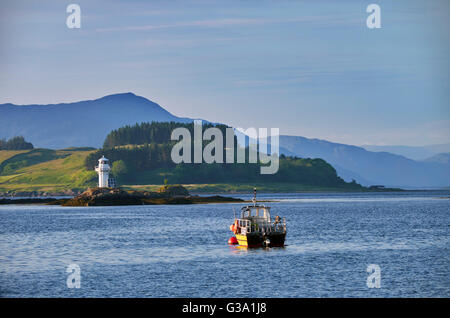 Le Loch Linnhe et à l'île de Lismore vue de Port Appin. L'Argyllshire Highland, en Écosse. Banque D'Images