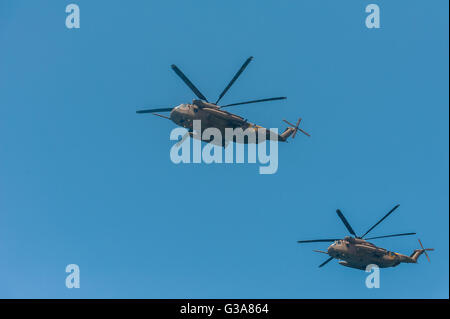 Israël, Tel Aviv - Jaffa, airshow traditionnel au-dessus de la ville le jour de l'indépendance - yom haatsmatout Banque D'Images