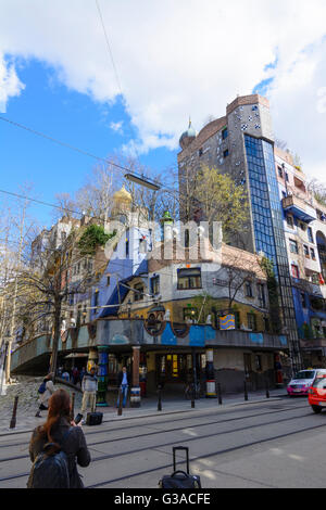 Chambre Hundertwasserhaus par Friedensreich Hundertwasser, l'Autriche, Wien, 03., Wien, Vienne Banque D'Images