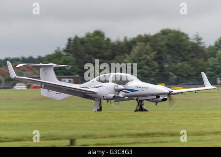 Diamond DA-42 Twin Star avion léger bimoteur N469WW Banque D'Images