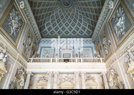 Racconigi, Italie - 28 juin 2015 : Château Royal à l'intérieur, le hall d'Hercule Banque D'Images