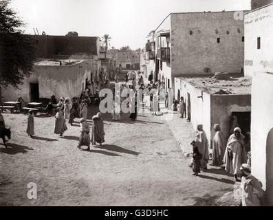 Biskra, Algérie, vers 1890 - rue des femmes Ouled Nail Banque D'Images