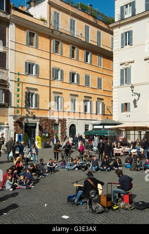 Italien, Rom, Trastevere, Piazza di Santa Maria in Trastevere Banque D'Images