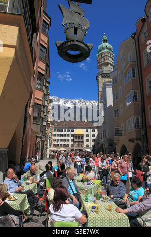 Autriche, Tyrol, Innsbruck, St, personnes, Herzog-Friedrich cafe, Banque D'Images