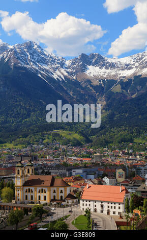 Autriche, Tyrol, Innsbruck, Skyline, Alpes, vue générale, Banque D'Images