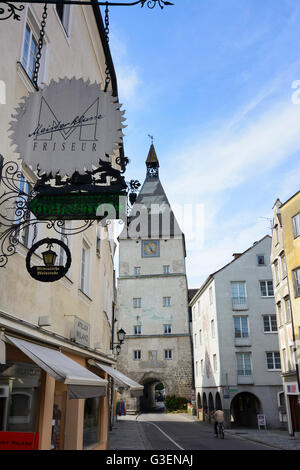 Gate tower de mur de la ville, l'Autriche, Niederösterreich, Autriche supérieure, Innviertel, Braunau am Inn Banque D'Images