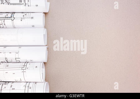 Les modèles d'architecture de rouleaux et de plans de maison sur le 24 Banque D'Images