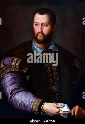 Cosimo I de' Medici (1519-1574), Grand-duc de Toscane. Il est surtout connu aujourd'hui pour la création de la galerie des Offices à Florence. Portrait d'Alessandro Allori après un original perdu de Bronzino, huile sur panneau, c.1555-1560 Banque D'Images