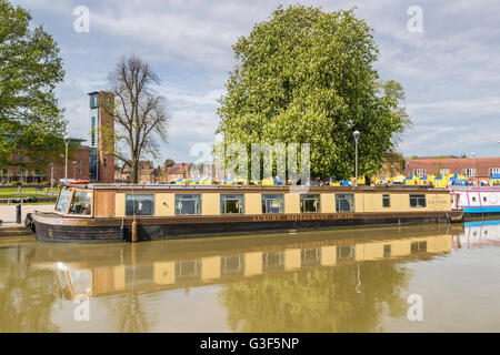 Rivière Avon à Stratford-upon-Avon, Warwickshire, Angleterre, Royaume-Uni, Europe. Banque D'Images