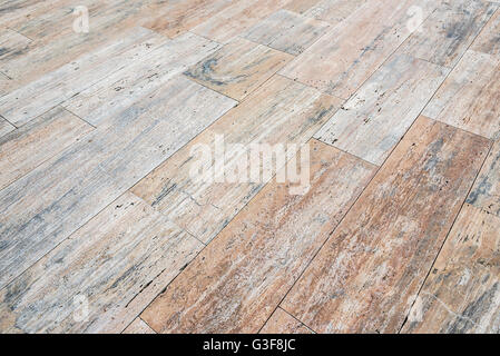 Plancher de bois piscine texture. La texture du matériau utilisé pour le sol autour des piscines. Banque D'Images