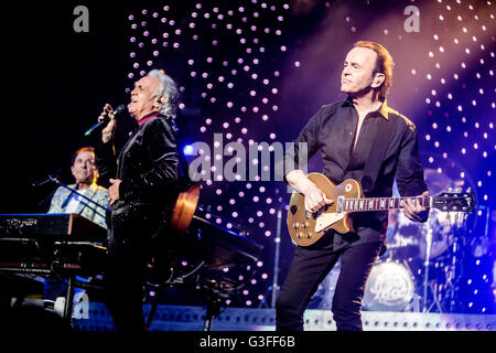 Mlano, Italie. 10 juin, 2016. ourson effectue live au stade San Siro à Milan, Italie, le 10 juin 2016, pour la nouvelle tournée de réunion ultima notte insieme : crédit mairo cinquetti/Alamy live news Banque D'Images