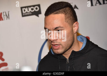 Auckland, Nouvelle-Zélande. 24 mai, 2016. Joseph Parker parle aux médias lors d'un communiqué de presse. Joseph Parker et Salomon Haumono sont prévues pour lutter contre sur juillet à Christchurch. © Shirley Kwok/Pacific Press/Alamy Live News Banque D'Images