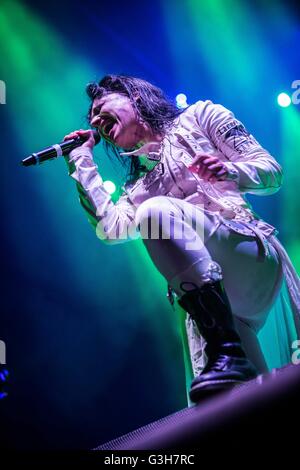 Milan Milan, Italie 24 juin 2016 Lacuna Coil en concert au rugby sound festival crédit : Roberto finizio/ alamy live news Banque D'Images